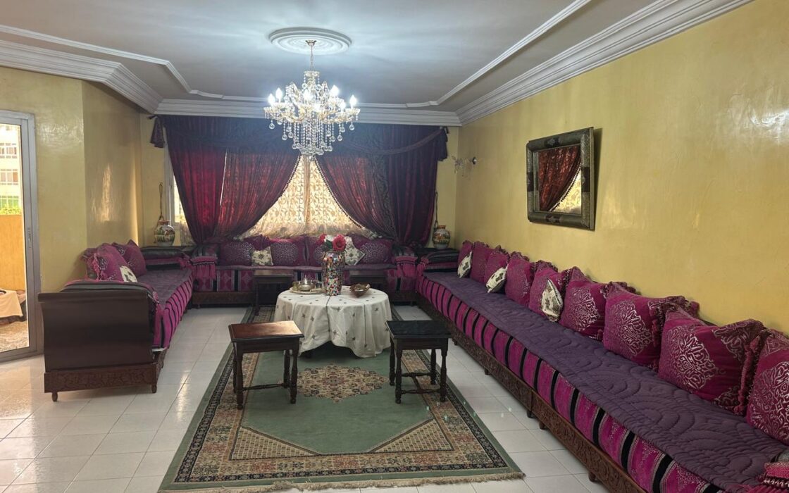 À VENDRE – SPACIEUX APPARTEMENT DE 200 m² – CENTRE-VILLE – KÉNITRA