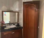 À VENDRE – SPACIEUX APPARTEMENT DE 200 m² – CENTRE-VILLE – KÉNITRA