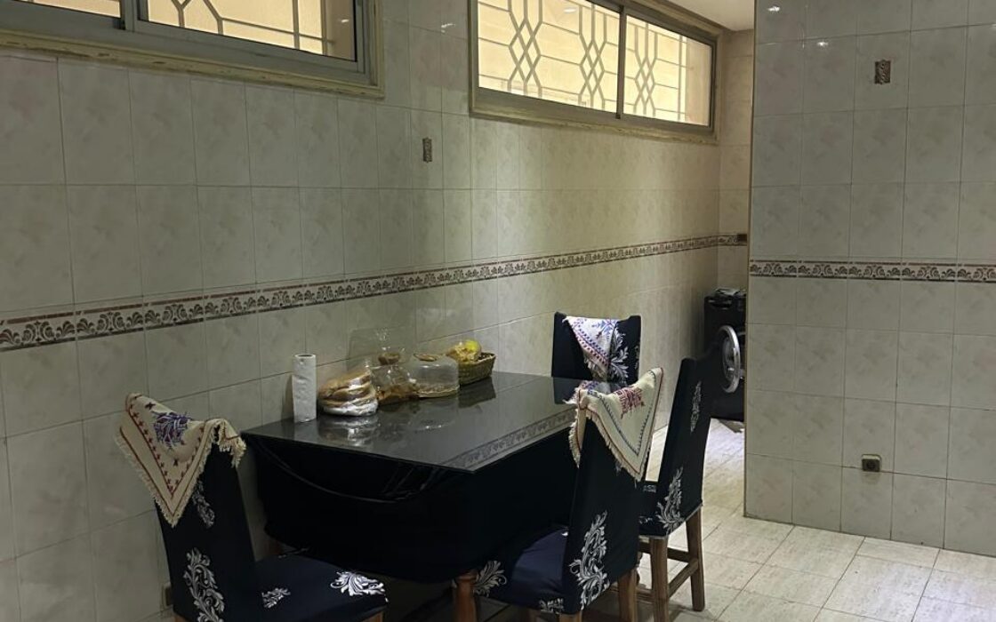 À VENDRE – SPACIEUX APPARTEMENT DE 200 m² – CENTRE-VILLE – KÉNITRA