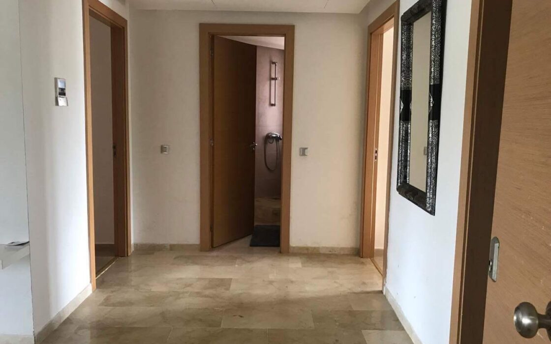 Location Meublée Longue Durée – Magnifique Appartement à la Plage des Nations
