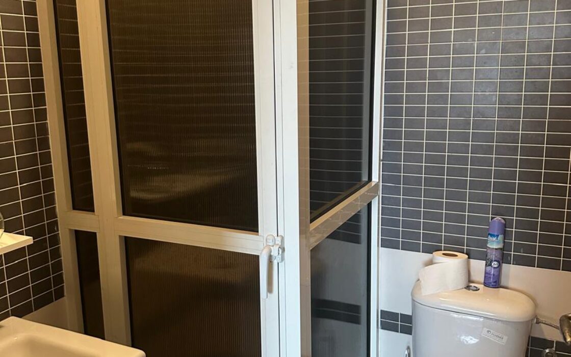 À VENDRE – BEL APPARTEMENT ENSOLEILLÉ À MAAMORA, À 2 MINUTES DE LA GARE