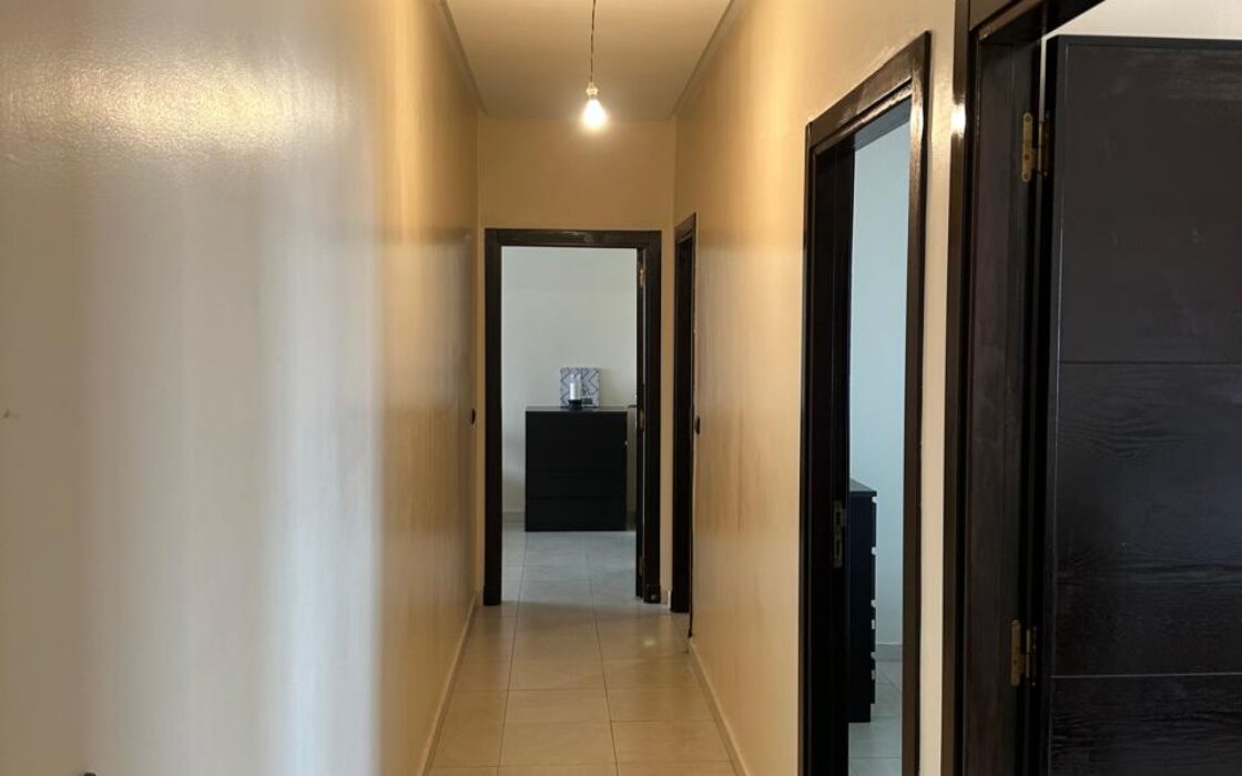 À VENDRE – BEL APPARTEMENT ENSOLEILLÉ À MAAMORA, À 2 MINUTES DE LA GARE