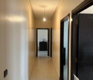 À VENDRE – BEL APPARTEMENT ENSOLEILLÉ À MAAMORA, À 2 MINUTES DE LA GARE