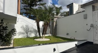 À VENDRE – SUPERBE VILLA EN BANDEE ENTIÈREMENT RÉNOVÉE – HAOUZIA, KÉNITRA