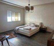 À VENDRE – SUPERBE VILLA EN BANDEE ENTIÈREMENT RÉNOVÉE – HAOUZIA, KÉNITRA